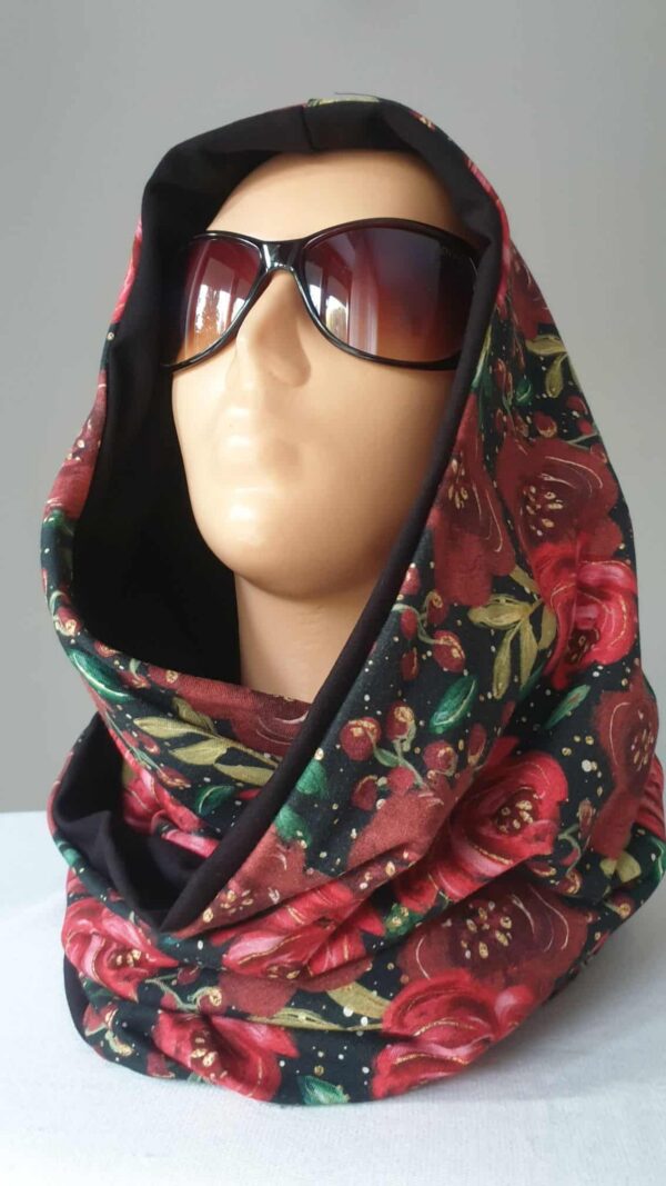 20191118_135828-min (1) Kapturokomin damski, wzór w czerwone kwiaty, dwustronny (wzór nr 23 ) (Kopia)